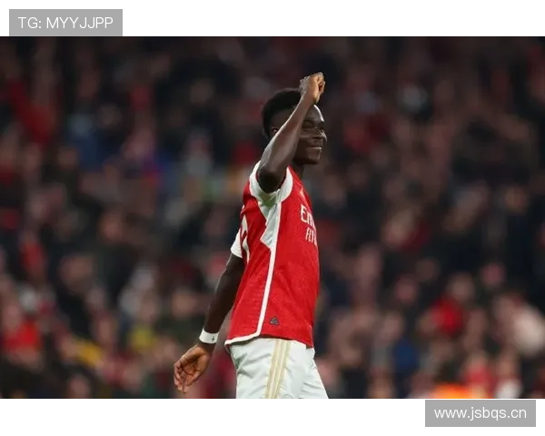 萨卡与维尼修斯:左右边锋进攻效率及战术角色对比分析 萨卡与维尼修斯:左右边锋进攻效率及战术角色对比分析